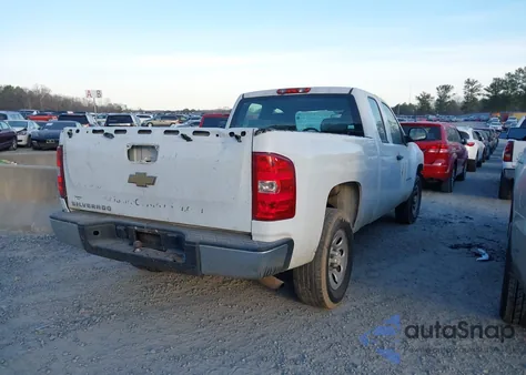 2011 Chevrolet Silverado 1500 Work Truck z USA, uszkodzony, nr VIN 1GCRCPEX3BZ248352